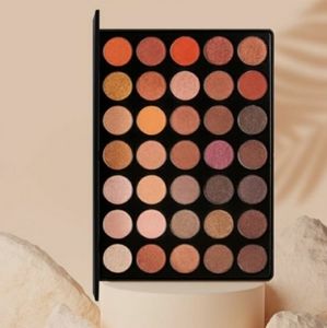Kara Beauty Shimmer Palette
